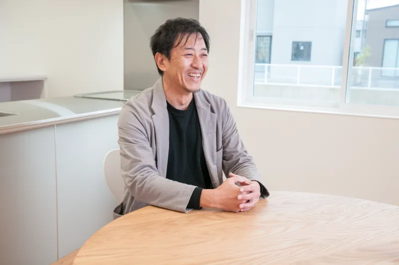 カタログから「選ぶ」家づくりではなく、「0からつくる」家づくり