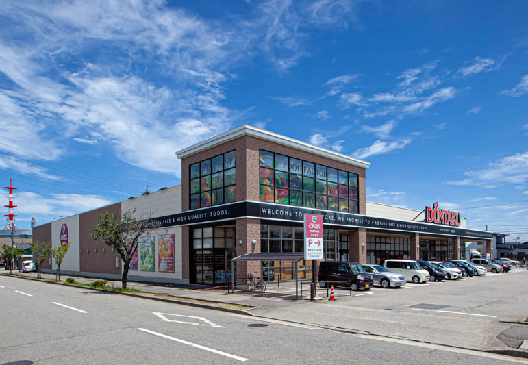 スーパーマーケット