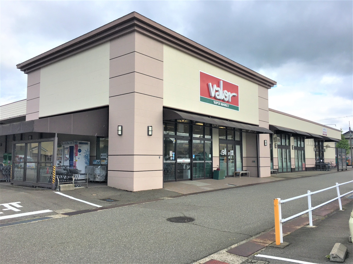 スーパーマーケット