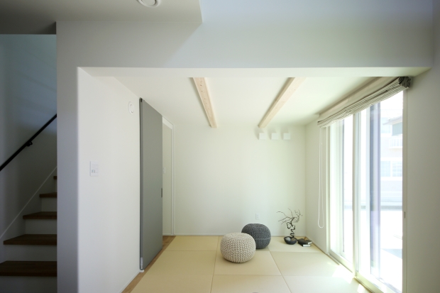 北欧スタイルと融合した和空間