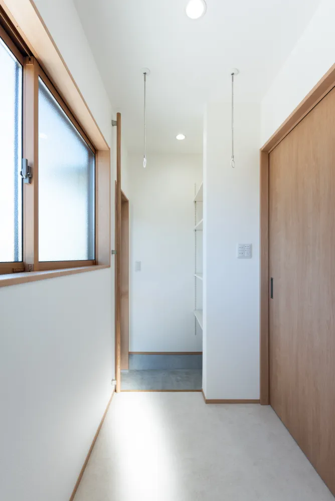 光と緑を愉しむ、和を取り入れた平屋の住まい