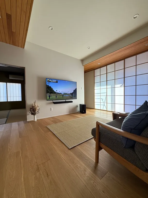 石川県金沢市　注文住宅　新築施工事例｜平屋で暮らす　自然素材でZEH×回遊性導線｜