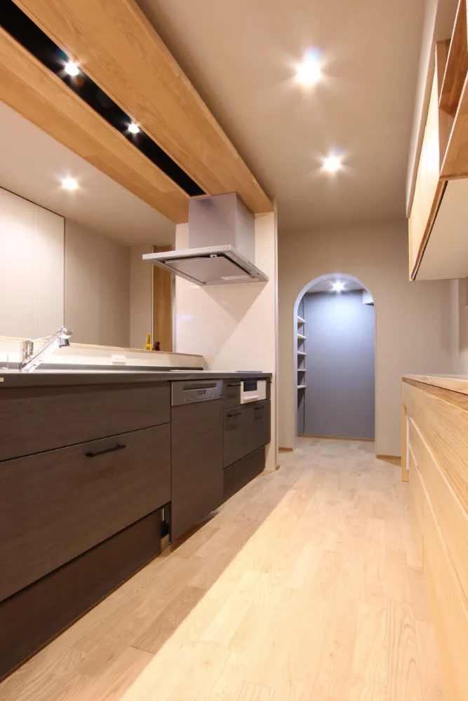 R710 ZEH住宅　自然素材＋ZEHのやさしいグレージュの家