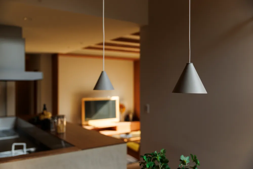 木の香りと薪ストーブに包まれる理想の平屋