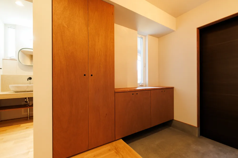 木の香りと薪ストーブに包まれる理想の平屋