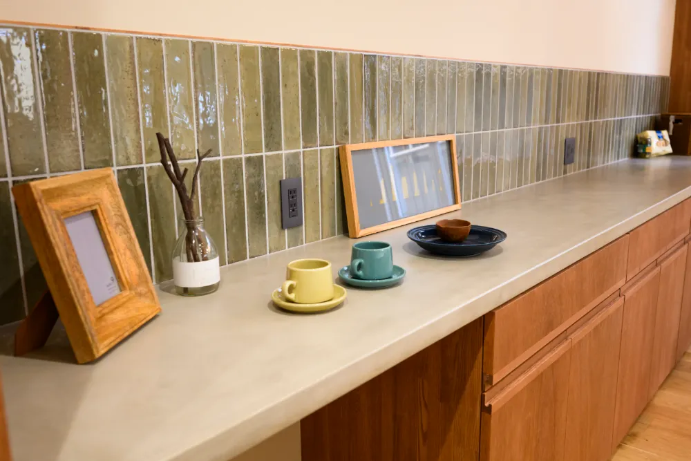 変形地に凛と佇む、将来を見据えた「平屋的な家」