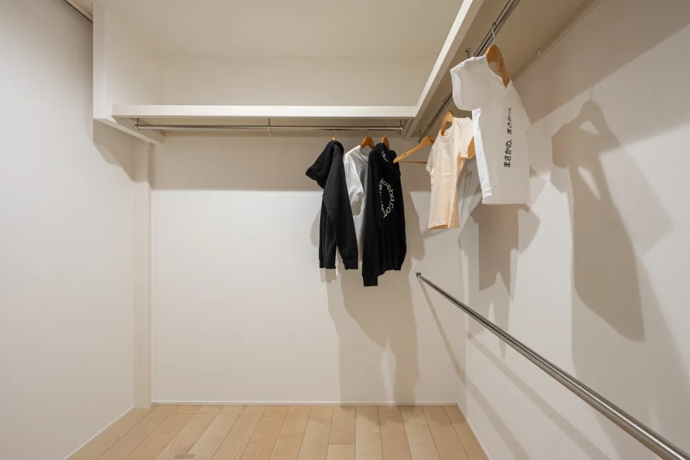 吹き抜けで開放感あふれるお家