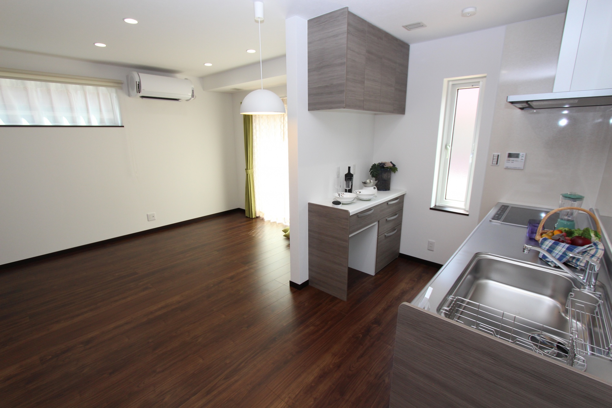 アトリエと猫部屋のあるお家