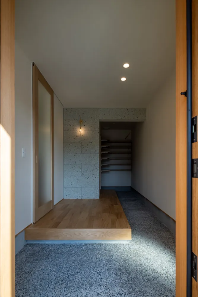 集居に佇むのびやかな平屋 ／ イシダ住建