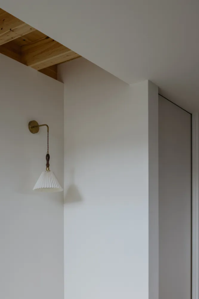 好きを重ねる、シンプルな暮らしの住まい ／ イシダ住建