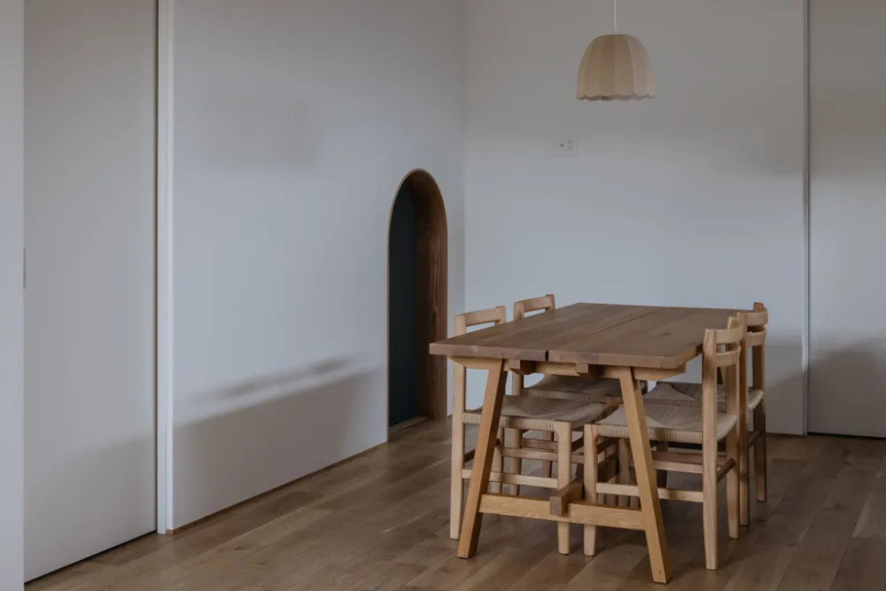好きを重ねる、シンプルな暮らしの住まい ／ イシダ住建