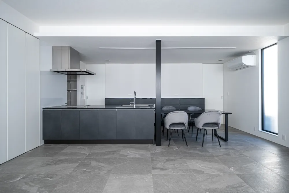 リビングと繋がるプライベートテラス