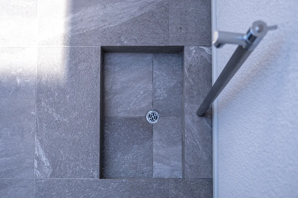 リビングと繋がるプライベートテラス