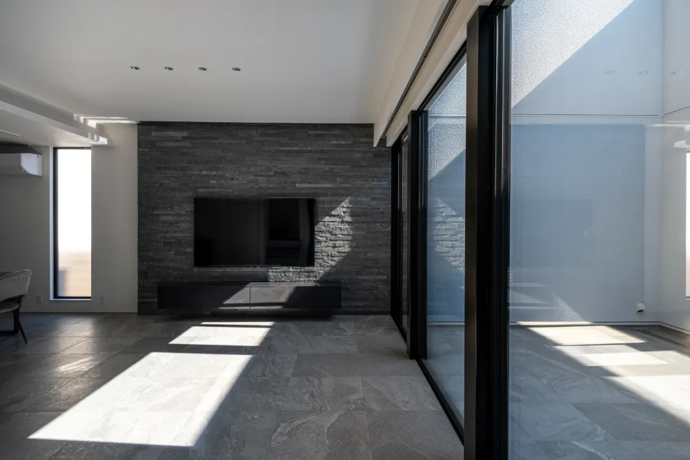 リビングと繋がるプライベートテラス