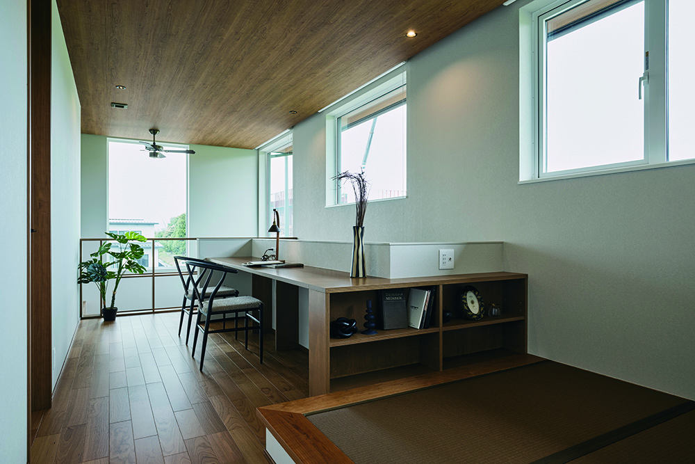 2階スタディーコーナー