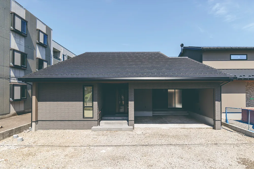 暮らしを愉しむ、ガレージのある住まい。