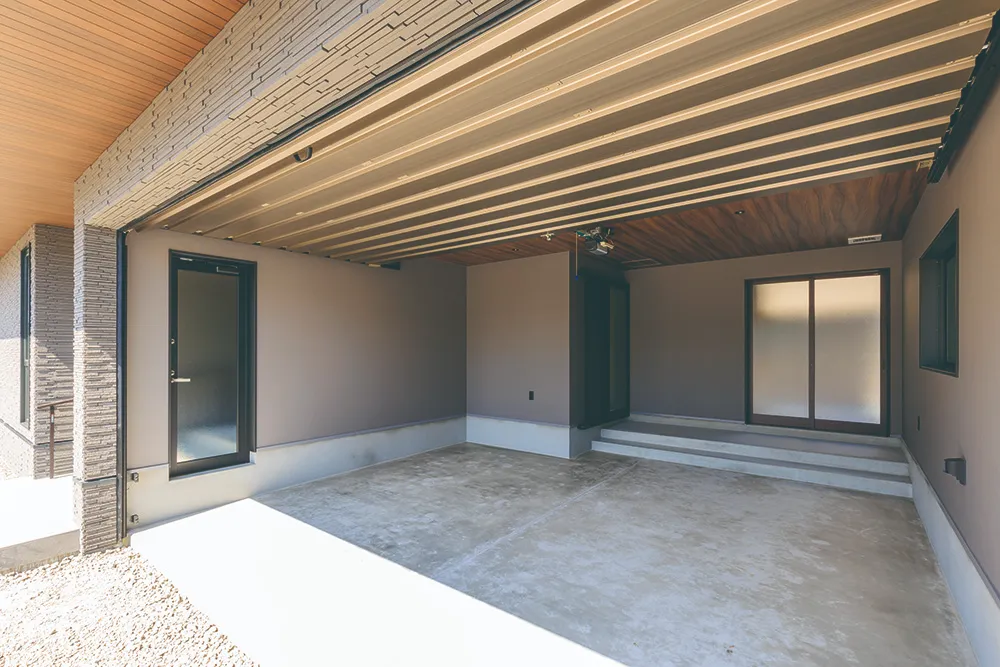 暮らしを愉しむ、ガレージのある住まい。