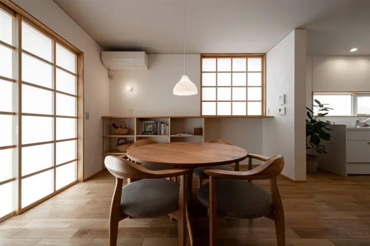 land image 1