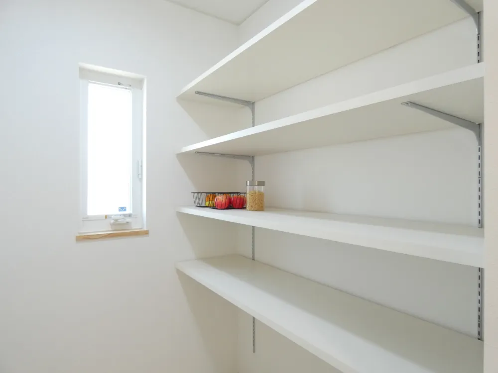 収納たっぷり、団らんも自分時間も大切にできるお家