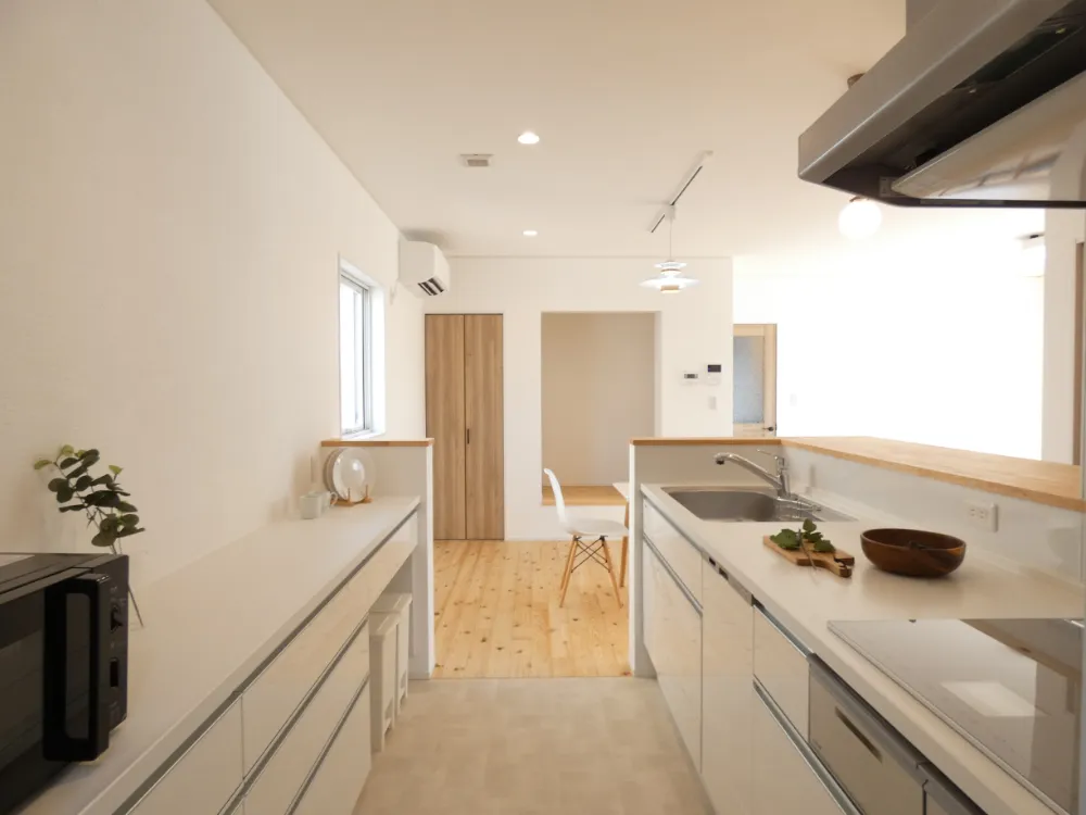 収納たっぷり、団らんも自分時間も大切にできるお家