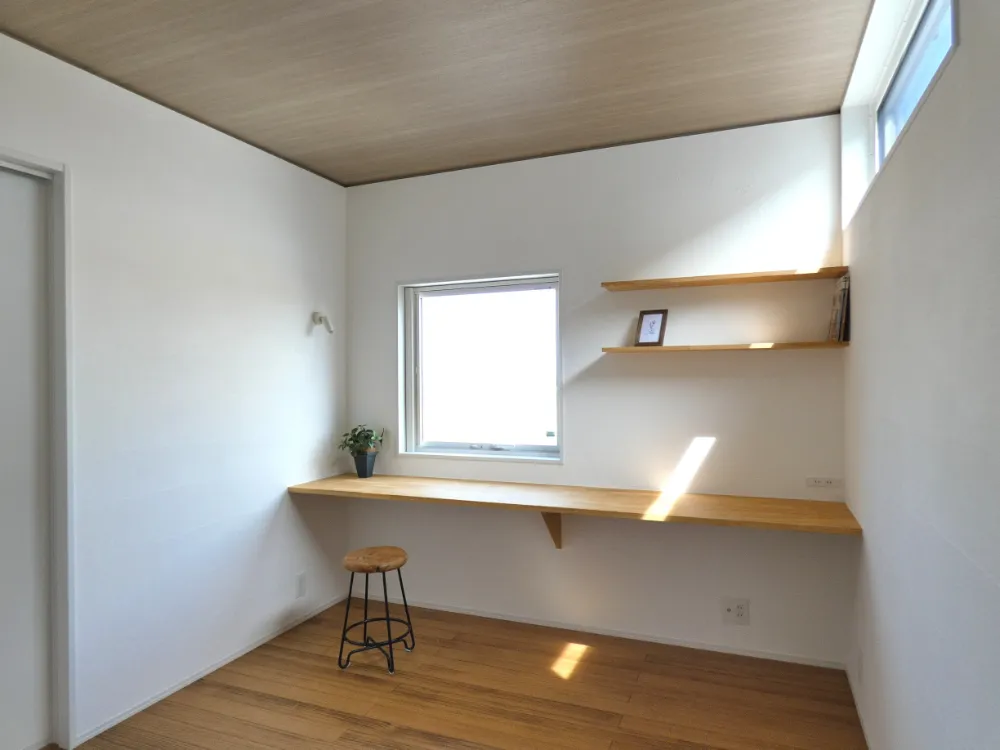 毎日が特別になる。高天井とオリジナル家具で叶える理想の家