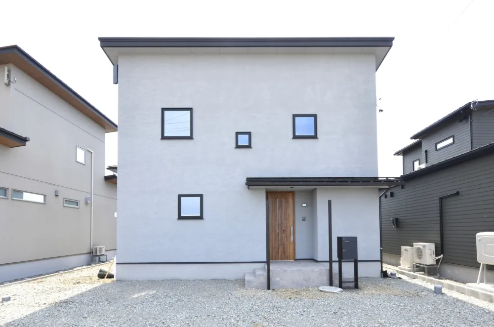 毎日が特別になる。高天井とオリジナル家具で叶える理想の家