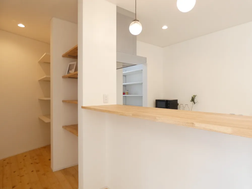 収納たっぷり、団らんも自分時間も大切にできるお家