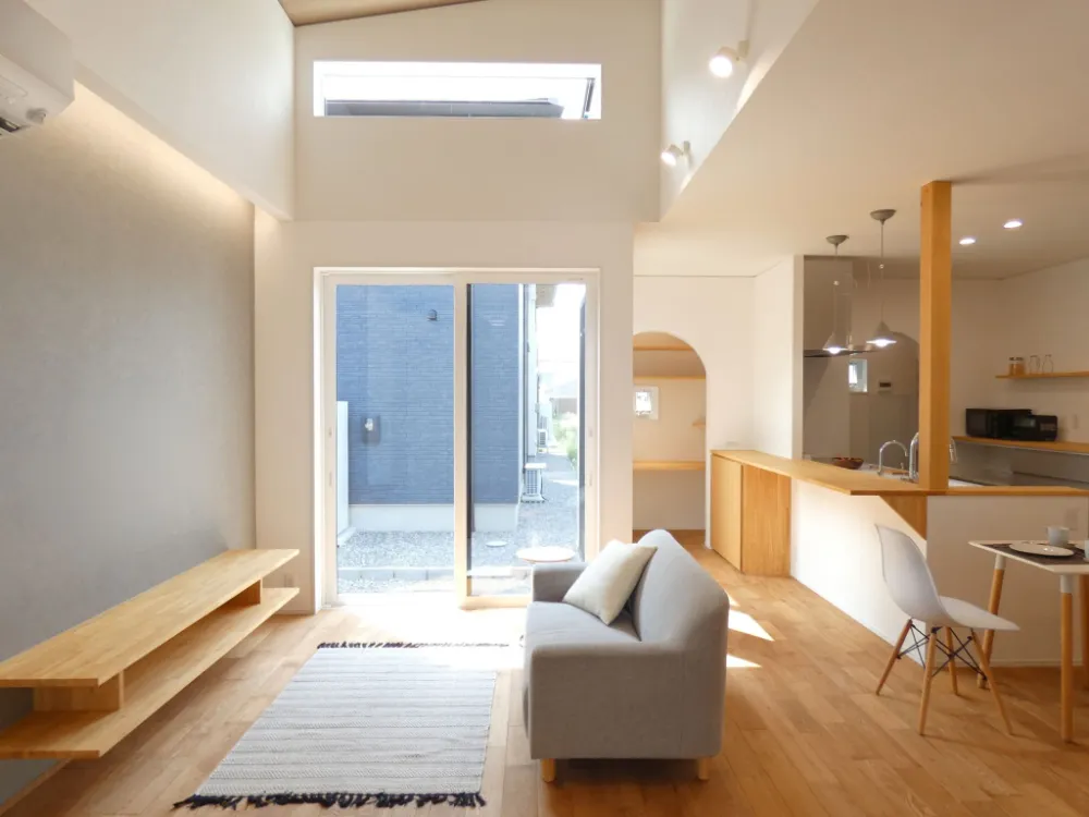 毎日が特別になる。高天井とオリジナル家具で叶える理想の家