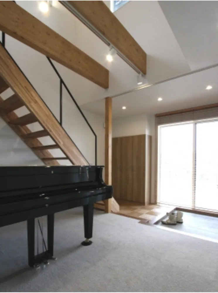 吹抜けでつながった二世帯住宅【金沢市】